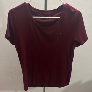 Tommy Hilfiger Short Sleeve Crewneck Tee in Deep Wine